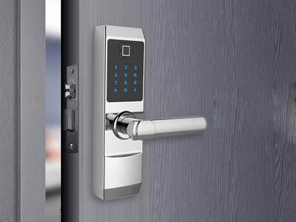 诸暨24小时上门开锁公司