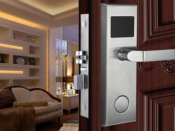 诸暨24小时上门开锁公司