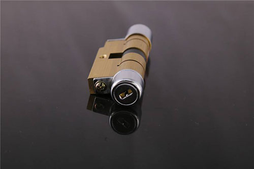 诸暨24小时上门开锁公司