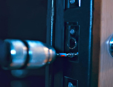 诸暨24小时上门开锁公司